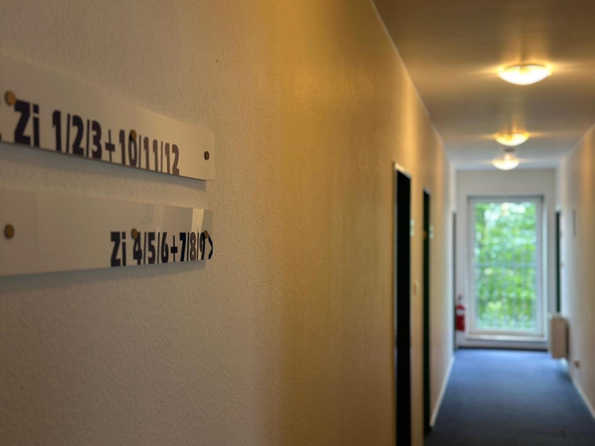 Haus Pegasus Hotell Garbsen Rom bilde